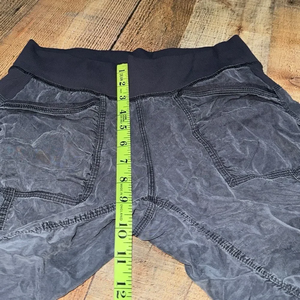 Lululemon cool down tencel ruched cropped pants size 4